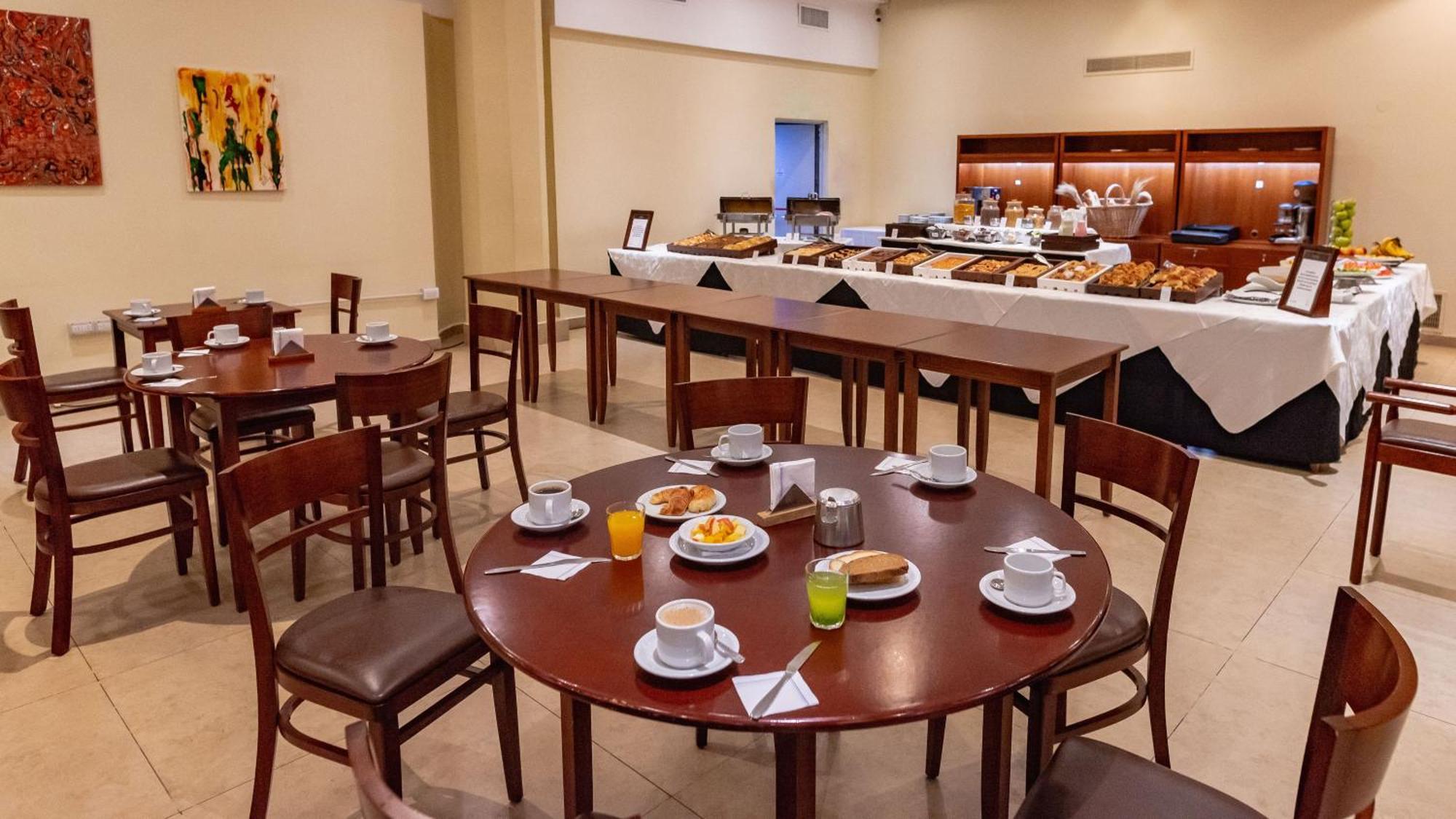 Hotel Riviera มาร์เดลปลาตา ภายนอก รูปภาพ